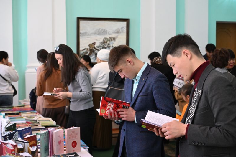 В Талдыкоргане стартовала книжная ярмарка