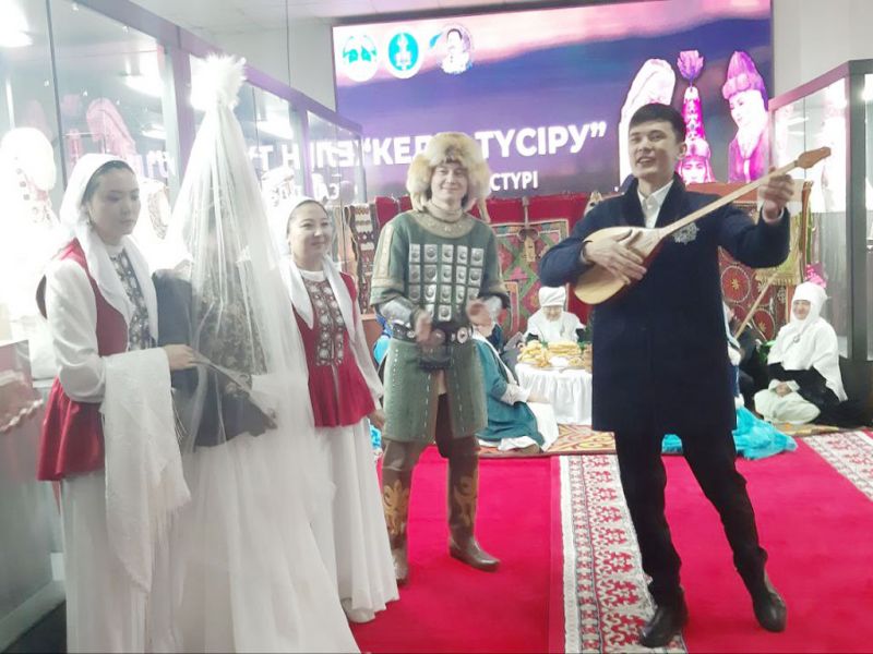 «Келін түсіру»: театрализованную постановку обряда показали в Талдыкоргане