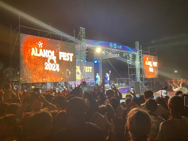 Alakol Fest-2024: яркий фестиваль на берегу курортного озера стал настоящим событием лета