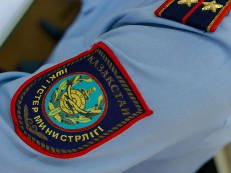 За незаконные проверки аптек полицейских наказали в Жетісу