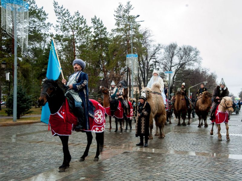 Ынтымақ күні: театрализованное шествие «Наурыз керуені» прошло по улицам Талдыкоргана