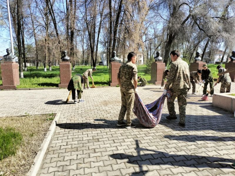 «Таза Қазақстан»: кадеты Жетісу продемонстрировали свой патриотизм