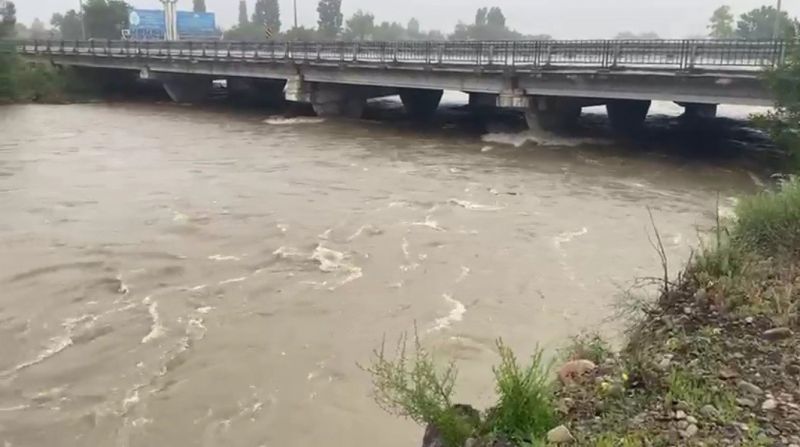 В области Жетiсу в реке Коксу поднялся уровень воды