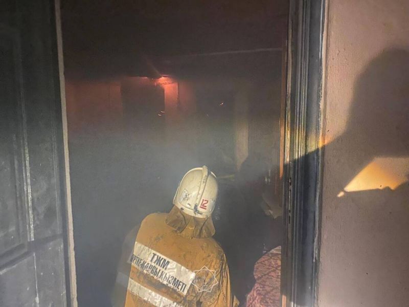Огнеборцы Жетісу вытащили два газовых баллона из огня
