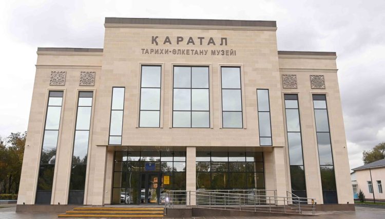 Торжественный экскурс в честь Дня Победы прошел в музее Уштобе