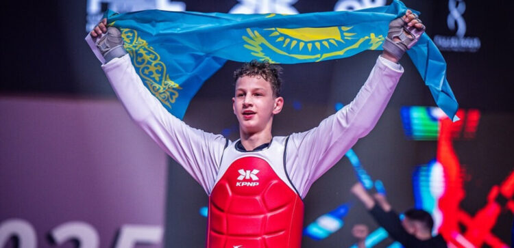 Казахстан завоевал золото на ЧМ по таеквондо