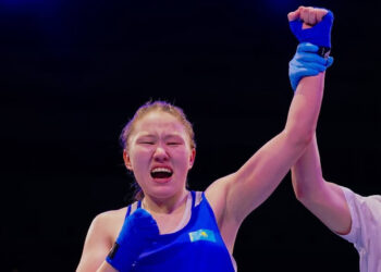 Казахстанки произвели фурор на ЧА по боксу