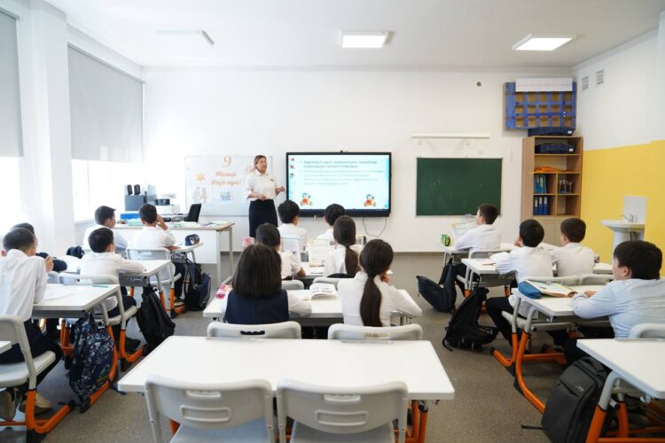 200 000 сельских детей получат доступ к школам будущего