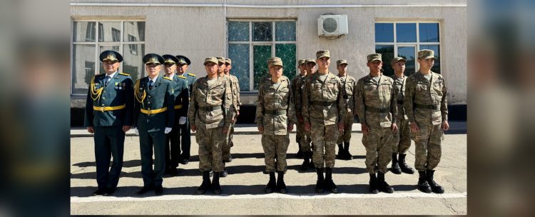 Солдаты Нацгвардии несут службу во имя спокойствия страны