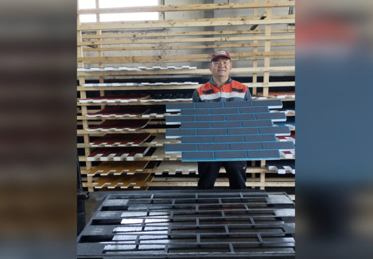 Житель Саркана производит термопанели и занимается пчеловодством