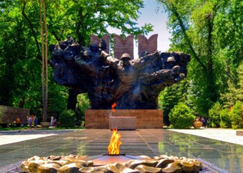 Подвиг панфиловцев — в памяти народа