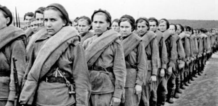 Женщины-фронтовики из Жетiсу