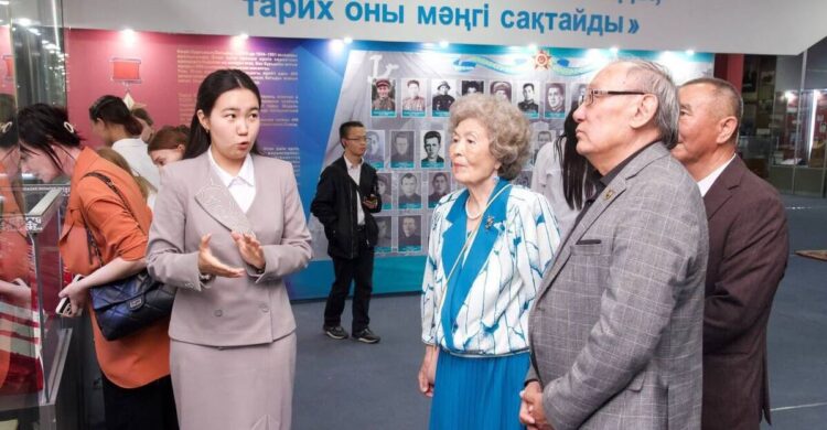 Подвиг предков навсегда в памяти потомков 