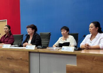 Медики Жетісу призывают родителей к бдительности в летний период