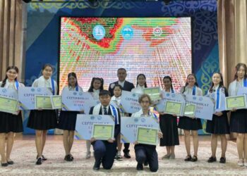 Юных интеллектуалов чествовали в Жетiсу