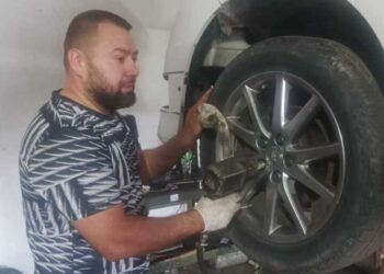 Золотые руки автомеханика Рустема Калиева из Талдыкоргана