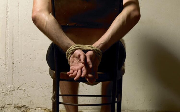 Казахстан усиливает борьбу с пытками