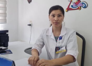 Медсестра из Жаркента лечит сердцем и душой