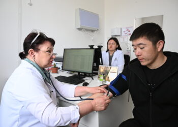 Более 117 тысяч жетысусцев не застрахованы в системе ОСМС