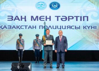 Бейбит Исабаев принял участие в чествовании полицейских Жетiсу