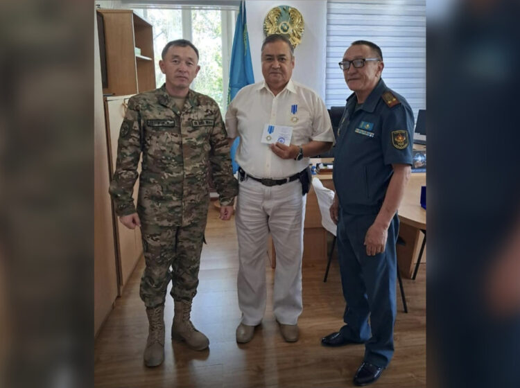 Ветеран военной медицины Жетісу награжден ведомственной медалью