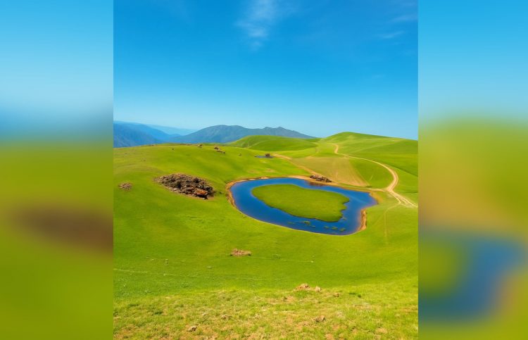 Чудеса рядом: В Жетісу есть уникальное озеро «Опера»