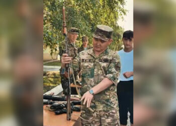 Пограничники Жетісу провели День открытых дверей для школьников