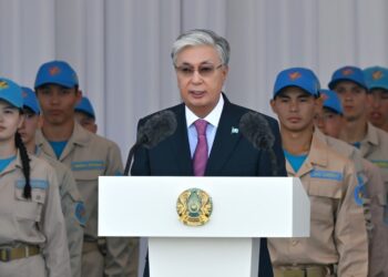 Президент дал старт XI международному военно-патриотическому сбору молодежи «Айбын»