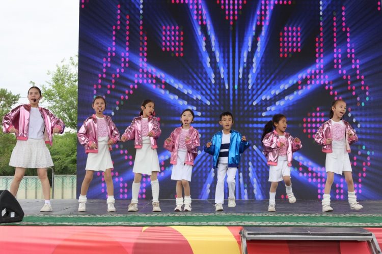 В Талдыкоргане масштабно и необычно отметили День защиты детей