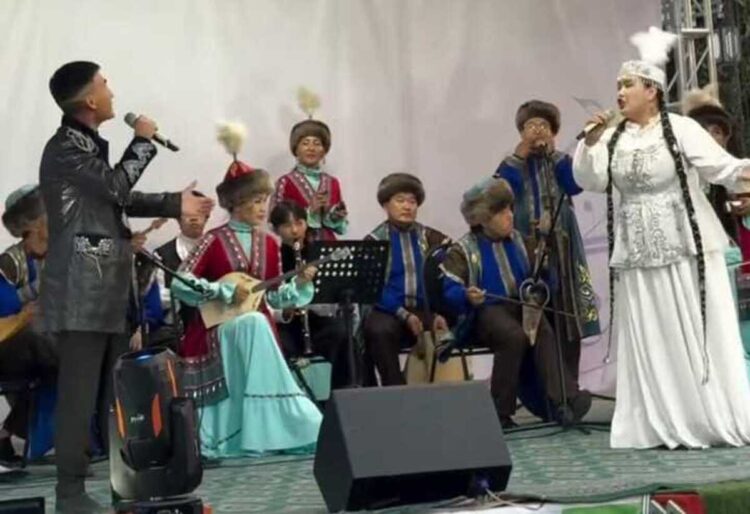 Ансамбль с богатой историей из Коксу