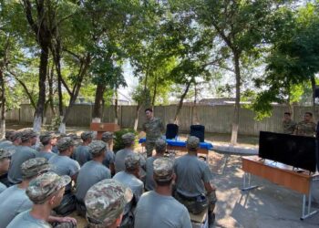 «Прокурорский час» для молодых солдат организовали в Талдыкоргане