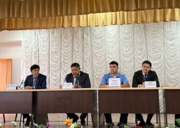 Семинар о трудовом законодательстве прошел в Сарыозеке