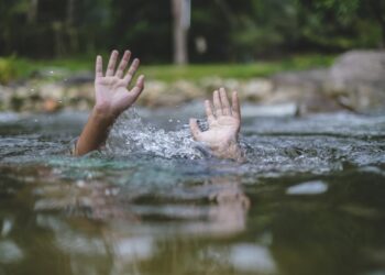 Двое детей в один день утонули в реке Каратал