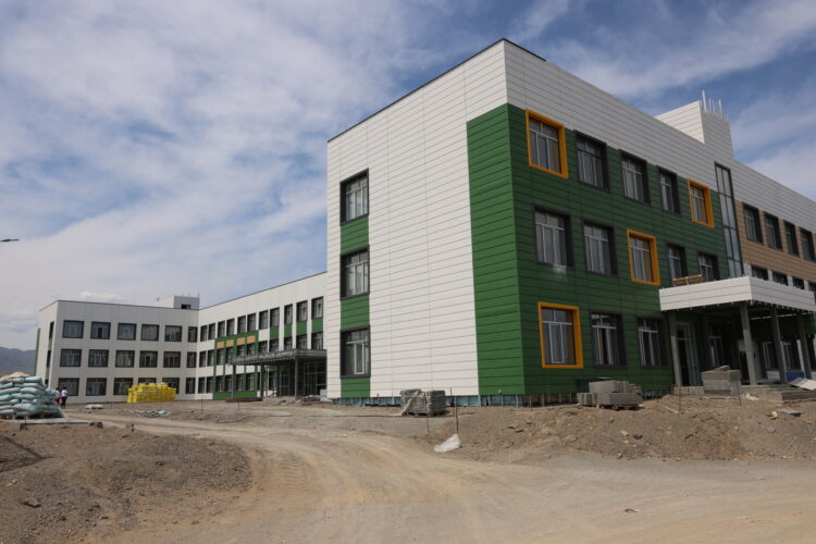 В Алакольском районе строится «Комфортная школа» на 600 мест