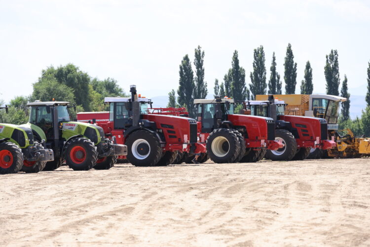 День поля в Жетісу объединил аграриев и учёных