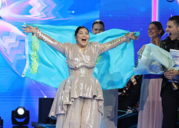 Триумф Жетісу: Алмагуль Батталиева завоевала Гран-при «Славянского базара»