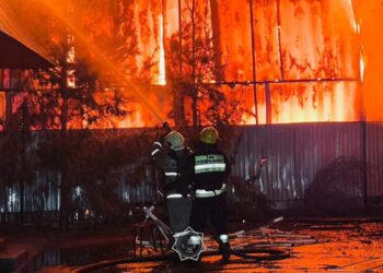 Масштабный пожар в Талдыкоргане потушен за два часа