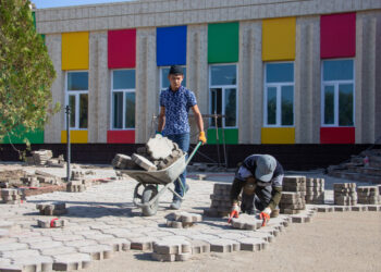 В области Жетiсу реновируют 57 сельских школ