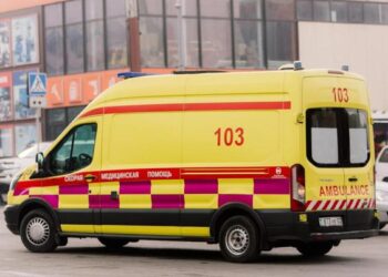 Два человека пострадали в ДТП с участием скорой в Талдыкоргане