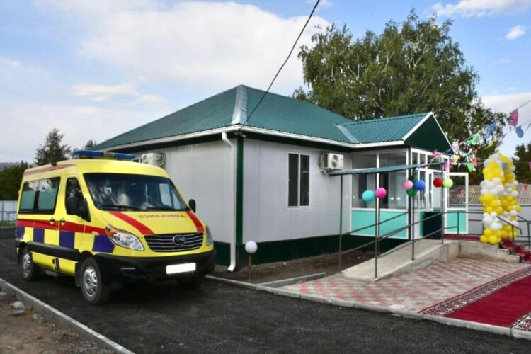 Новые объекты здравоохранения строят в Алакольском районе