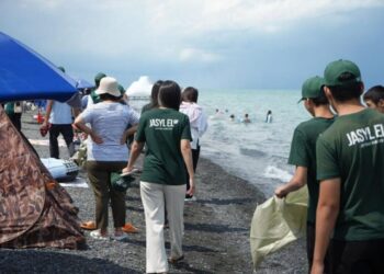 «Таза Қазақстан»: Алаколь станет чище