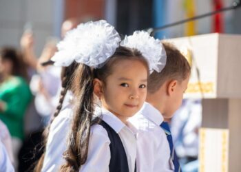 В Жетісу подано почти 10 тысяч заявлений в первый класс