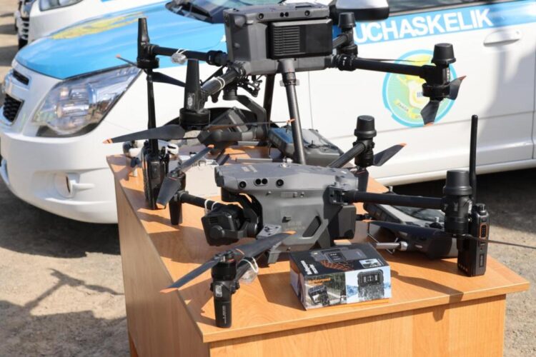 Для обеспечения безопасности на побережье Алаколя используются дроны и видеокамеры