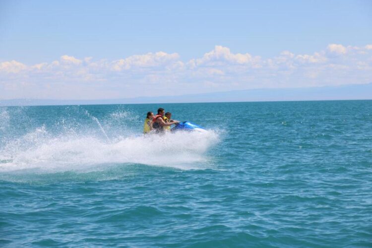 Области Жетісу – 3 года: Алаколь принял 4,8 млн туристов