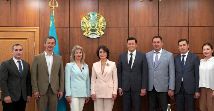 Снизить цены на социально значимые лекарства намерены в Казахстане