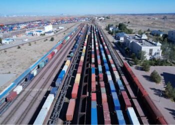 От Достыка до Алтынколя: Казахстан наращивает железнодорожный поток с Китаем