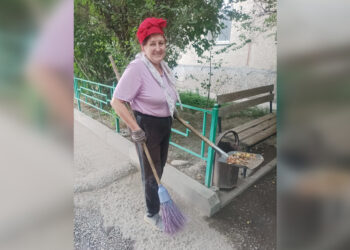 Дворник с педагогическим образованием из Талдыкоргана