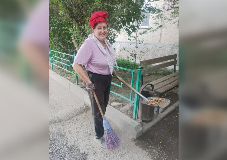 Дворник с педагогическим образованием из Талдыкоргана