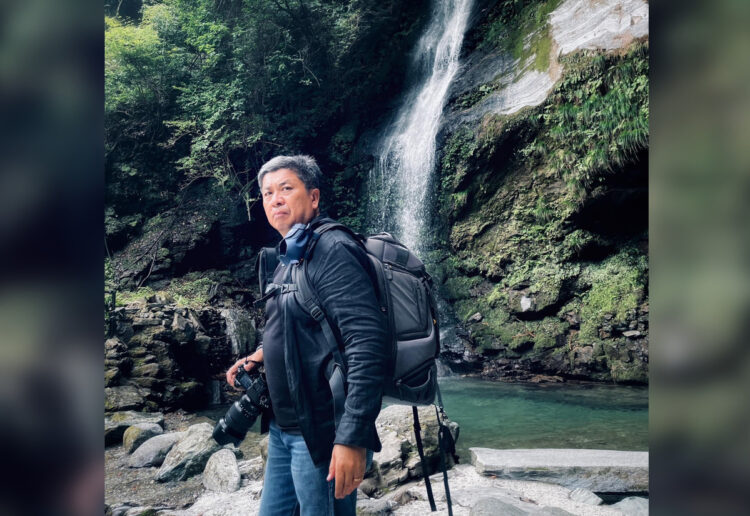 Полицейский из Казахстана, переехав в Японию, стал всемирно известным фотографом и гидом