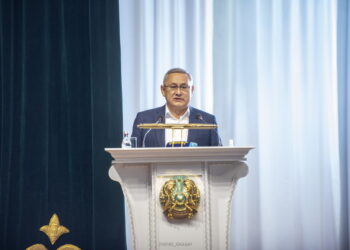 Бейбит Исабаев встретился с жителями Алакольского района